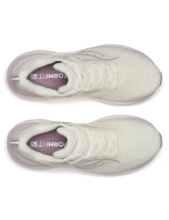 Saucony Triumph 22 Trainers -Cyberjammies Store triumph 22 trainers 14