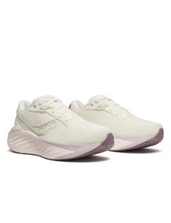 Saucony Triumph 22 Trainers -Cyberjammies Store triumph 22 trainers 15