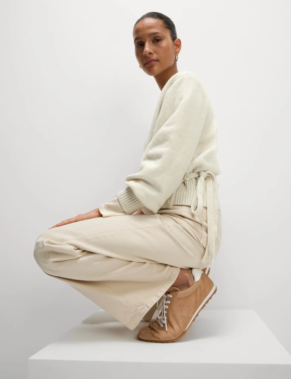 V-Neck Relaxed Cardigan 20 V-Neck Relaxed Cardigan - Image 20