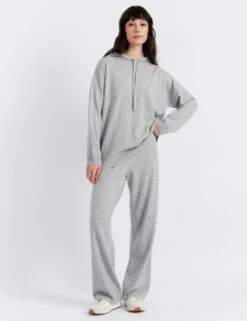 CHINTI & PARKER Wool Rich Relaxed Hoodie With Cashmere -Cyberjammies Store wool rich relaxed hoodie with cashmere 7